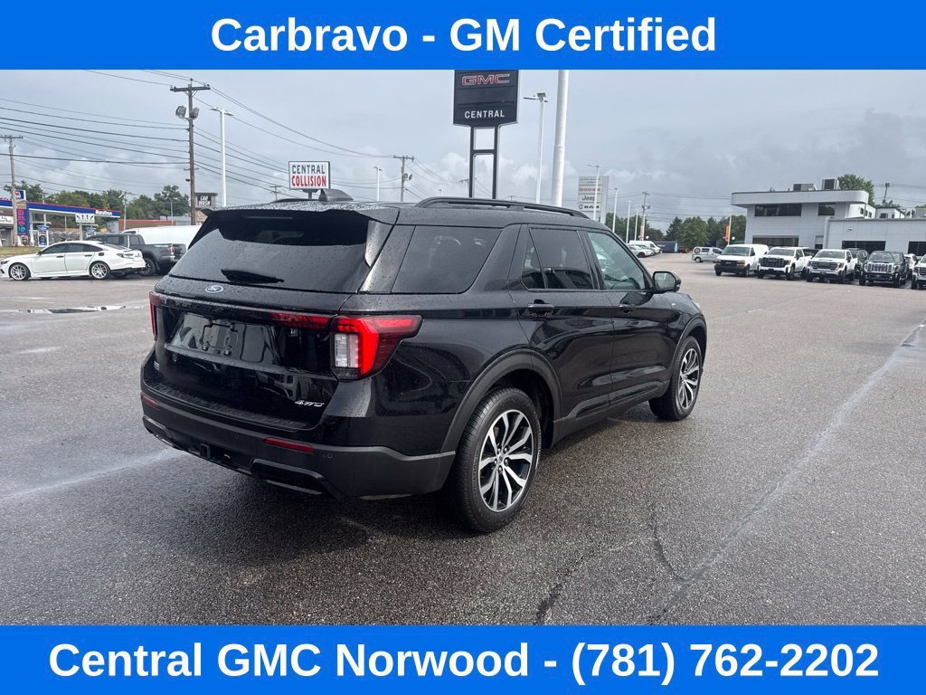 Used 2025 Ford Explorer ST-Line AWD/4WD image 5