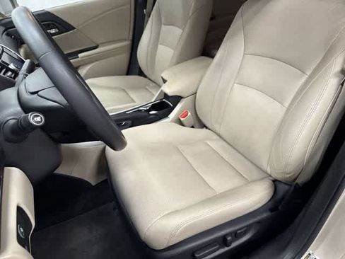 Used 2015 Honda Accord EX-L image 10