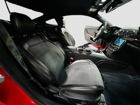 Used 2019 Ford Mustang Shelby GT350 w/ Technology Package image 25