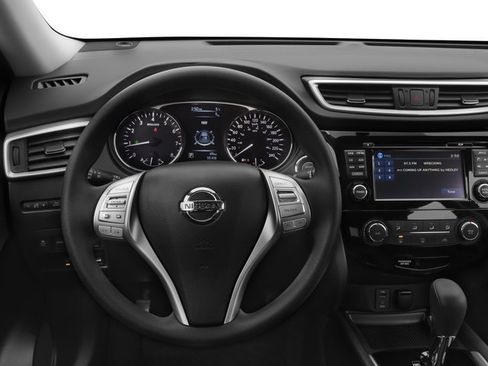 Used 2016 Nissan Rogue S FWD image 9