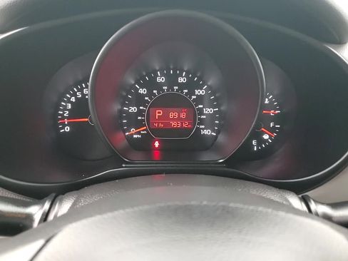 Used 2015 Kia Soul Base image 16