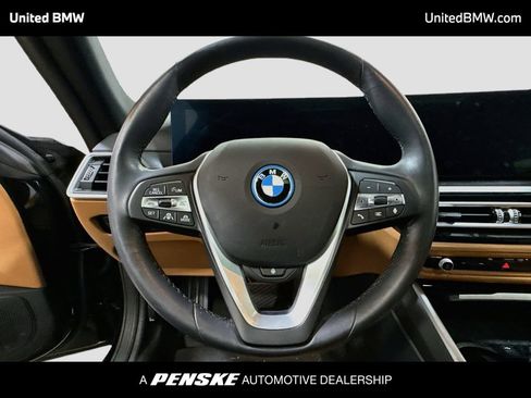 Used 2023 BMW i4 eDrive35 RWD image 6