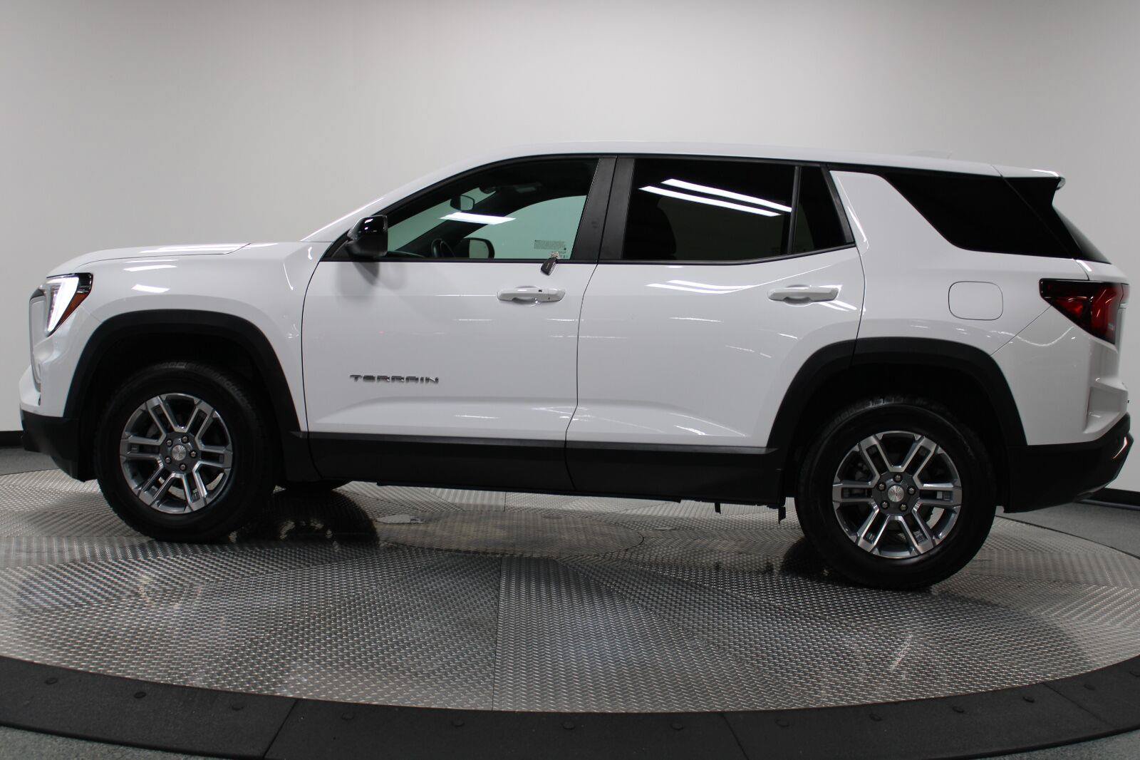 Certified 2026 GMC Terrain Elevation FWD image 6