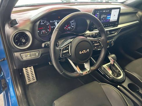 Used 2023 Kia Forte GT-Line FWD image 12