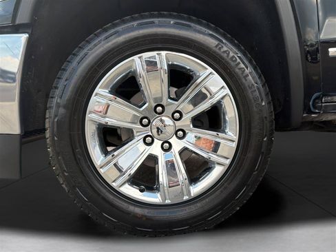 Used 2018 GMC Sierra 1500 SLT AWD/4WD image 31