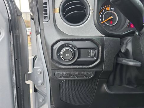 Used 2024 Jeep Wrangler Sport S image 29