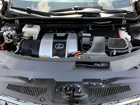 Used 2020 Lexus RX 450h AWD w/ Luxury Package image 32