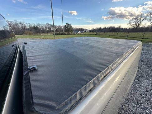 Used 2005 Chevrolet Silverado 1500 4x4 Regular Cab image 14