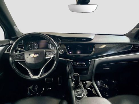 Used 2022 Cadillac XT6 Sport w/ Technology Package AWD/4WD image 24