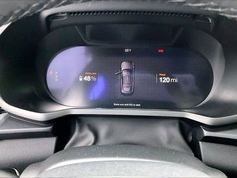 Used 2023 Polestar Polestar 2 image 29