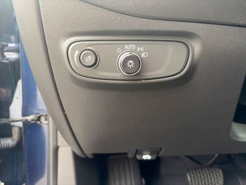 Certified 2023 Chevrolet Equinox LT FWD image 18