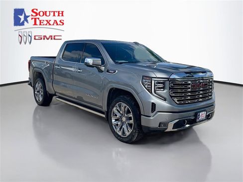 Used 2025 GMC Sierra 1500 Denali w/ Denali Reserve Package image 1