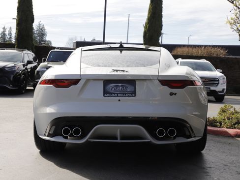 Used 2024 Jaguar F-TYPE R image 7