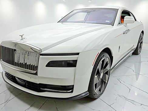 Used 2026 Rolls-Royce Spectre AWD/4WD image 14