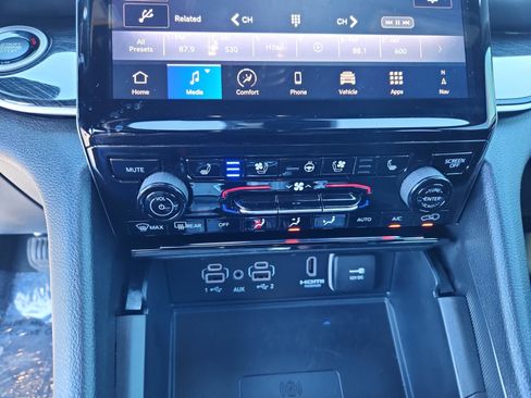 Used 2024 Jeep Grand Cherokee Trailhawk w/ Advanced Protech Group II image 12