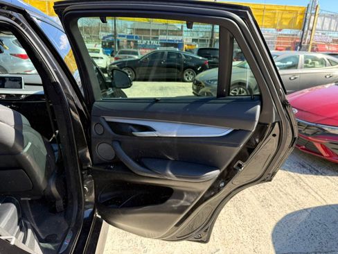 Used 2017 BMW X6 xDrive35i image 23