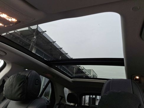 Certified 2026 Mercedes-Benz GLE 350 4MATIC image 11