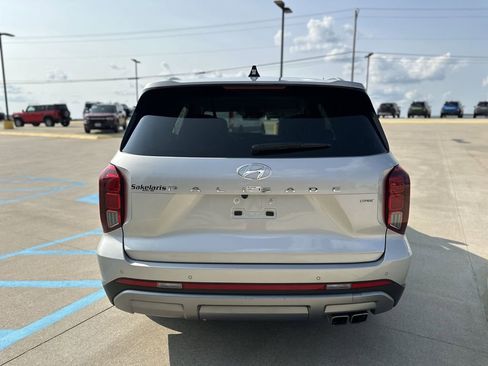 Used 2024 Hyundai Palisade SEL AWD/4WD image 4
