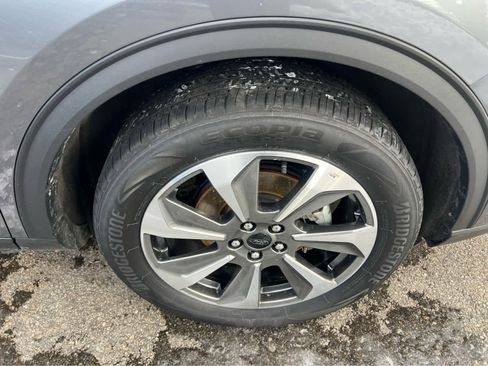 Used 2024 Ford Escape Platinum image 15