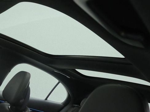 New 2026 Mercedes-Benz E 53 AMG e 4MATIC Sedan image 12