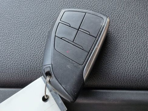 Used 2025 Chevrolet Silverado 1500 LT AWD/4WD image 28