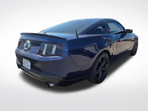 Used 2010 Ford Mustang GT image 5