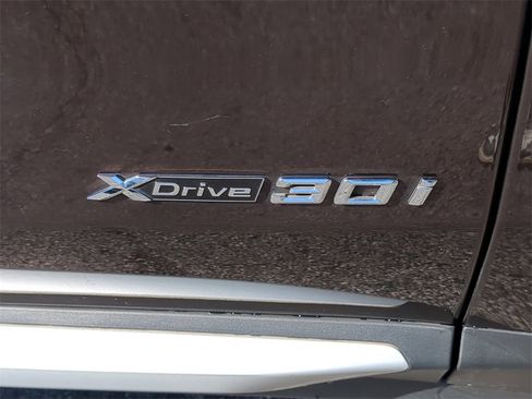 Used 2018 BMW X3 xDrive30i image 11