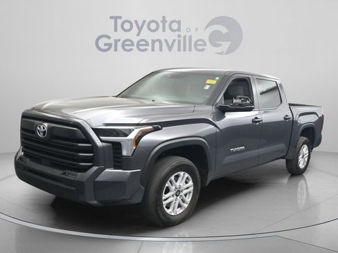 Used 2025 Toyota Tundra SR5 AWD/4WD image 24