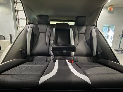 Certified 2025 Buick Envision Sport Touring image 26