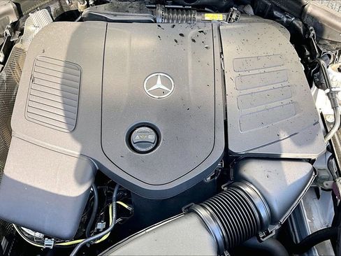 Used 2026 Mercedes-Benz GLC 300 4MATIC image 34