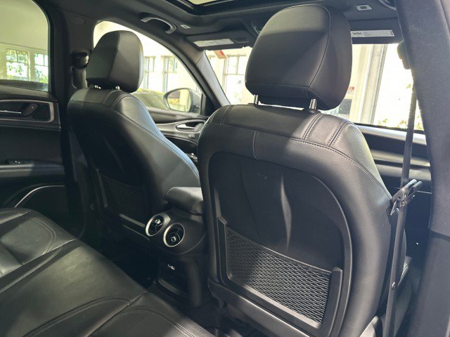Used 2018 Alfa Romeo Stelvio Ti Sport AWD/4WD image 51