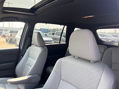 Used 2019 Honda Passport Touring image 11