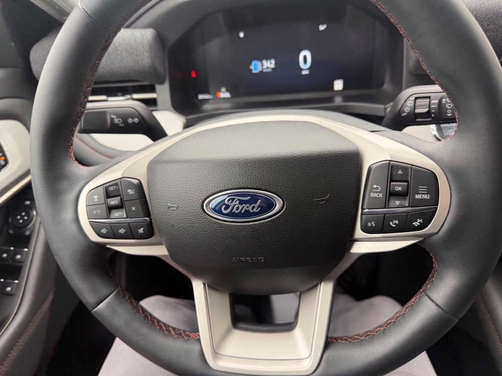 Used 2026 Ford Explorer Active w/ Active Comfort Package AWD/4WD image 52