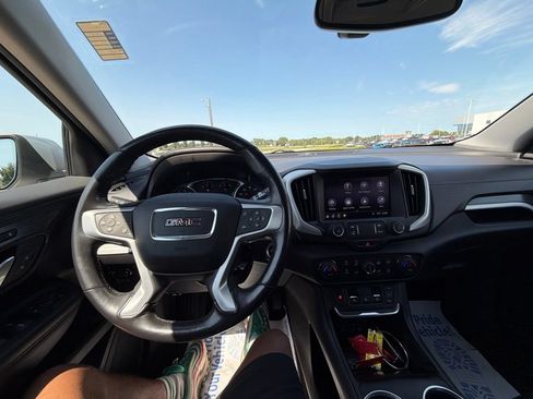 Used 2019 GMC Terrain SLT w/ Preferred Package AWD/4WD image 18