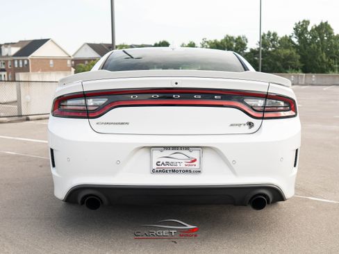 Used 2017 Dodge Charger SRT Hellcat image 6