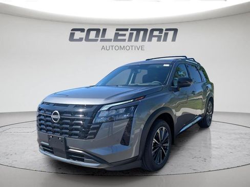 New 2026 Nissan Pathfinder Platinum AWD/4WD image 2