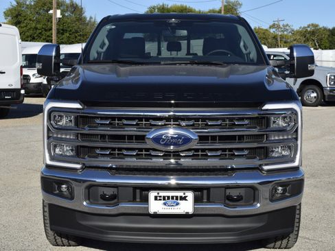 New 2026 Ford F250 Lariat w/ Chrome Package image 2