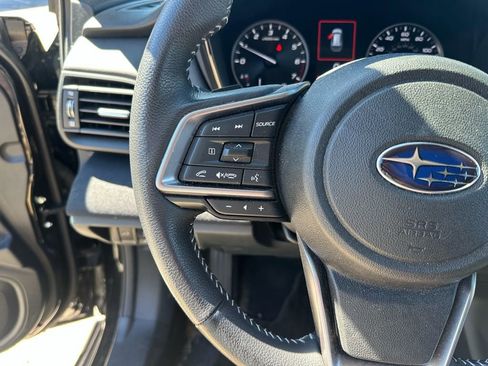 Used 2023 Subaru Outback Premium image 27