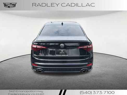 Used 2024 Volkswagen Jetta GLI Autobahn FWD image 19