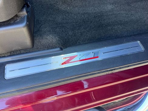 Used 2017 Chevrolet Silverado 1500 LTZ Z71 w/ LTZ Plus Package image 12