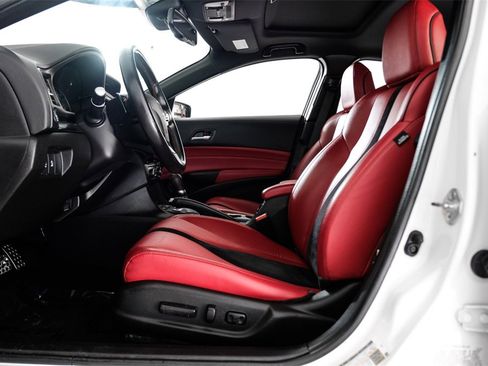 Used 2021 Acura ILX image 4