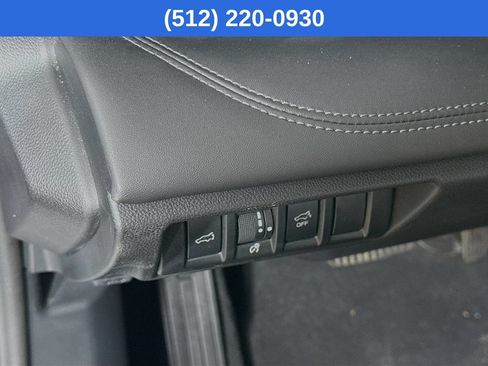 Used 2024 Subaru Outback Limited AWD/4WD image 11