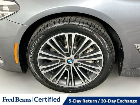 Used 2018 BMW 530i xDrive image 34