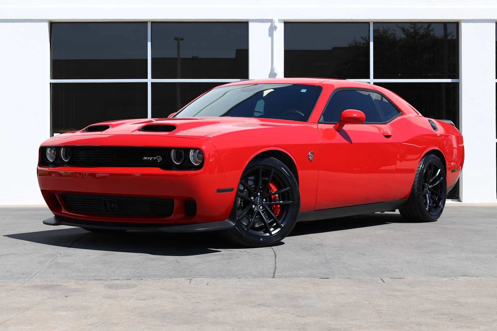 Used 2023 Dodge Challenger SRT Hellcat RWD image 1