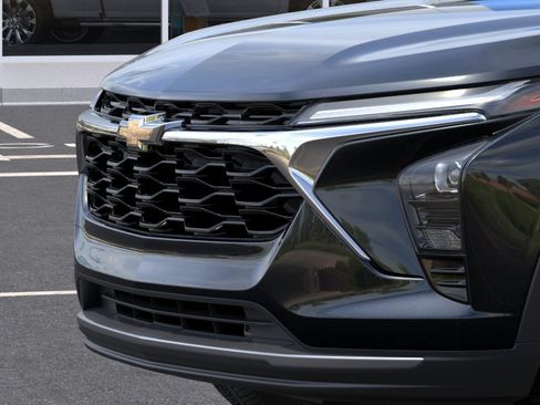 New 2026 Chevrolet Trax LT w/ Driver Confidence Package FWD image 37