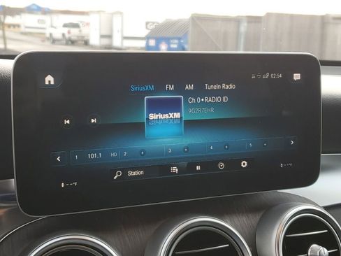 Used 2022 Mercedes-Benz GLC 300 4MATIC image 20