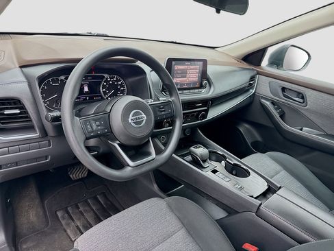 Used 2021 Nissan Rogue S image 7