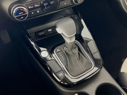 Used 2024 Kia Soul GT-Line image 19