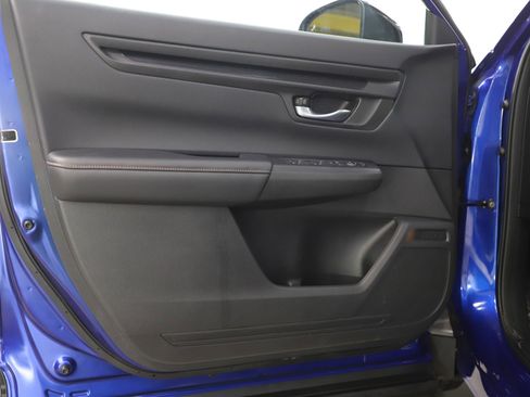 Used 2024 Honda CR-V Sport image 18