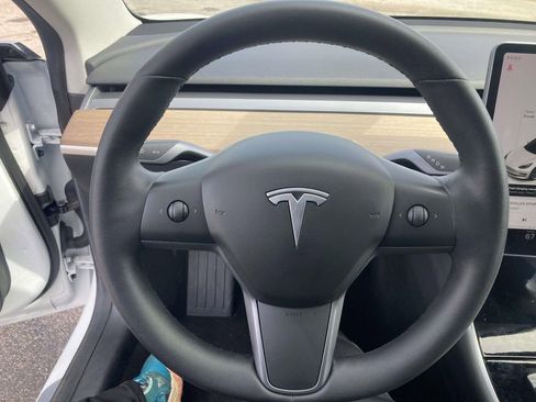 Used 2019 Tesla Model 3 Long Range AWD/4WD image 30